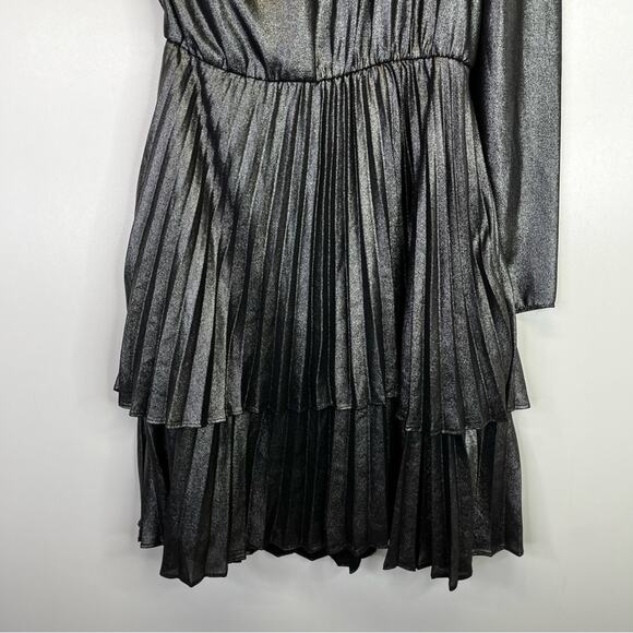 Derek Lam Collective Metallic One Shoulder Mini dress silver - 36 (US 0) - Picture 11 of 13